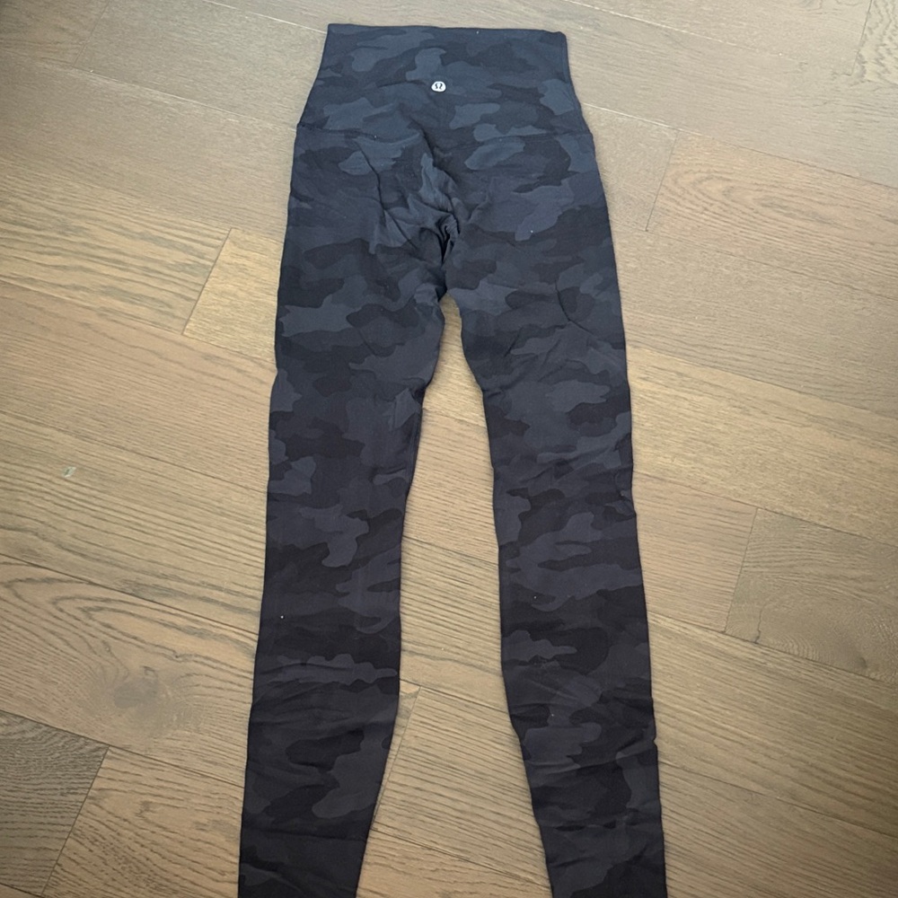 Lululemon Athletica Black Camo Leggings
